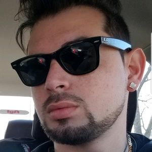 Meet your Posher, Marcos